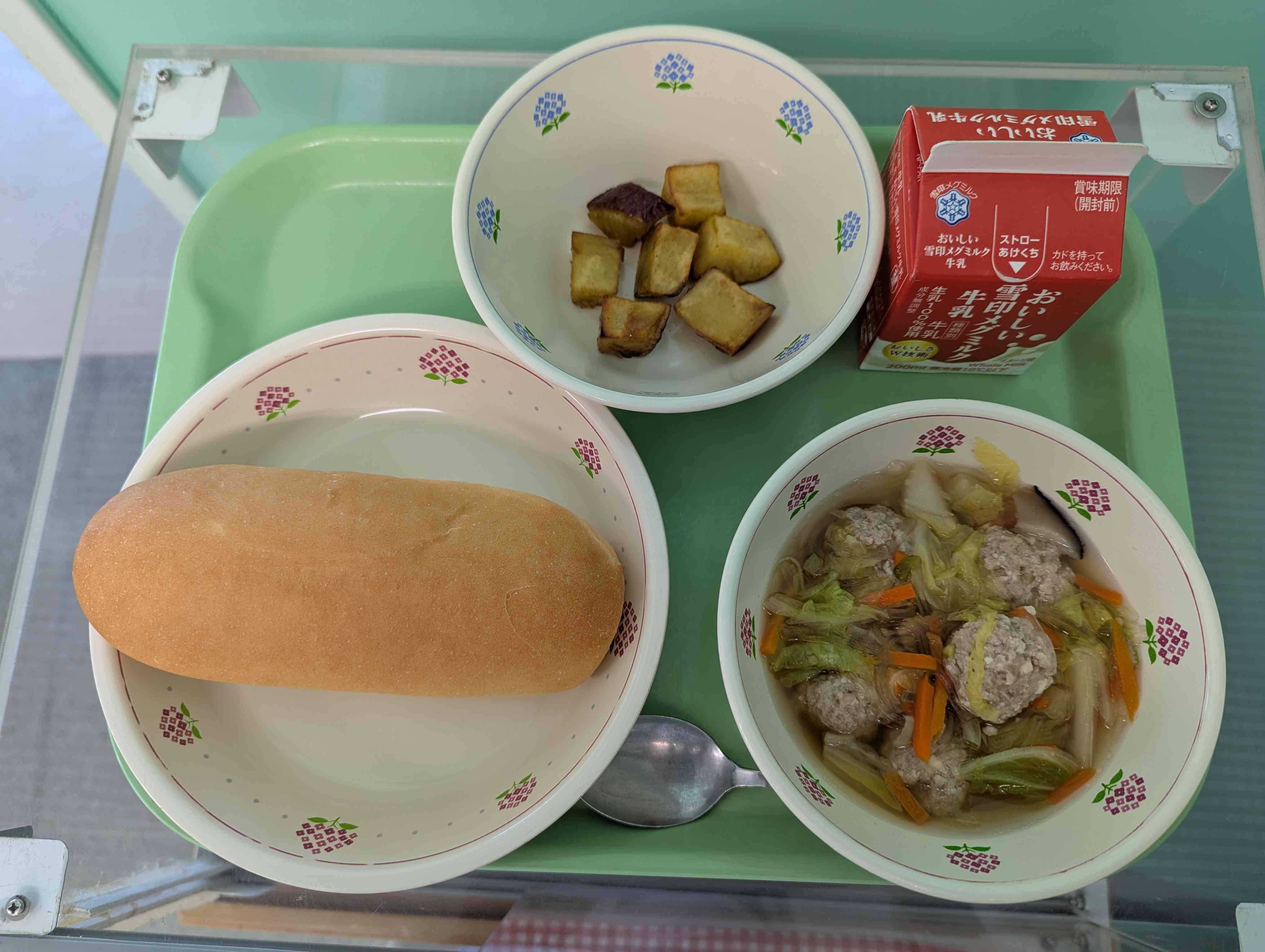 PXL_20251216_030035181